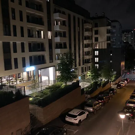 Vuk Apartment *