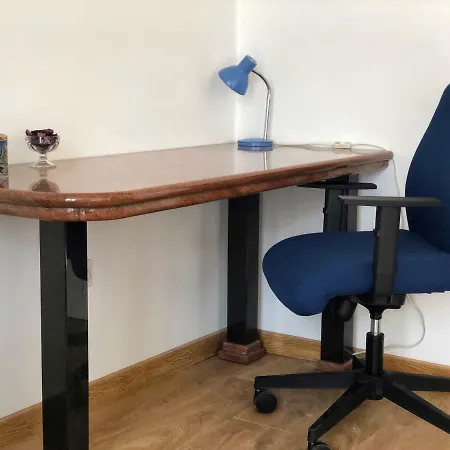 Vuk Apartment *
